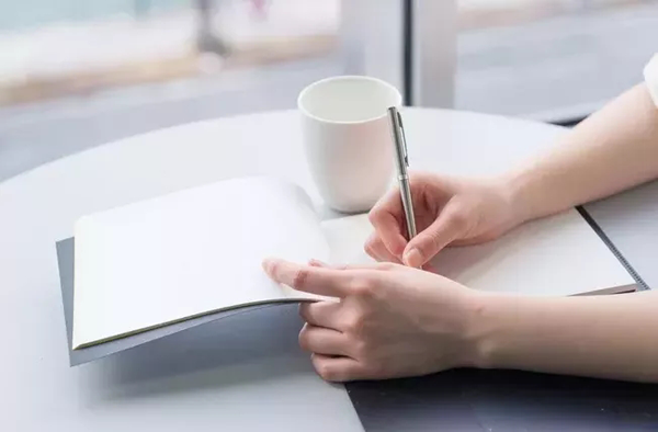 新聞評論免費(fèi)投稿方法分享