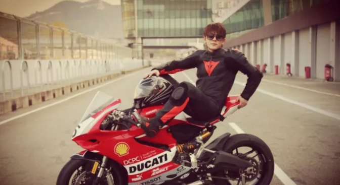 關于自媒體娛樂領域的八卦文寫作技巧