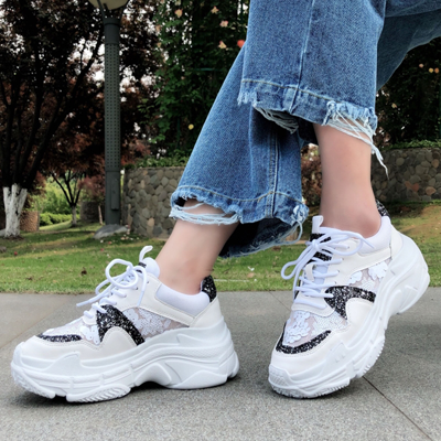 運動鞋廣告文案自寫標準方案