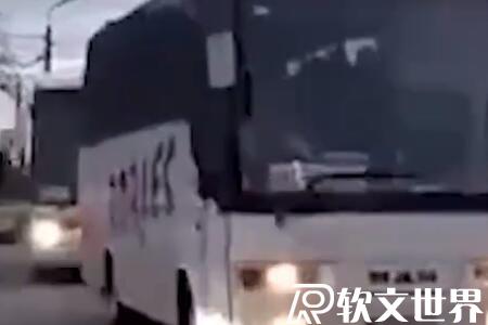 中國首批公民從烏克蘭撤僑現場